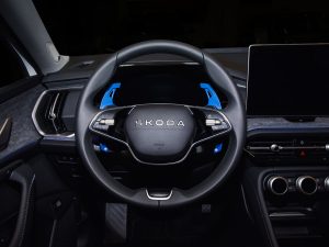 SKODA ARMASPEED Carbon Fiber / Aluminum Alloy Wheel Paddle Shifters - Image 6